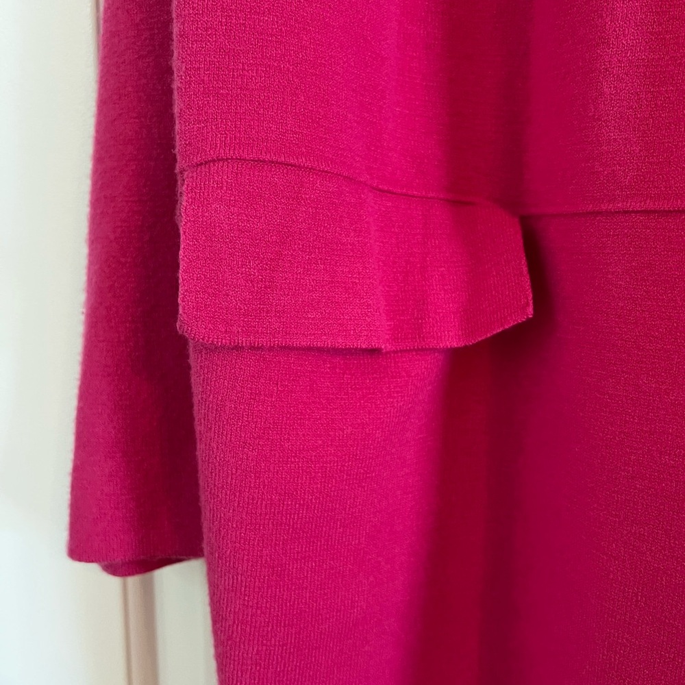 Bright pink sweater jacket. XL. Like New - Picture 4 of 8